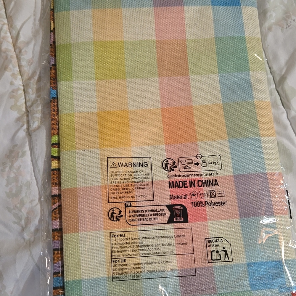 Spring Table Runner - Picture 2 of 8